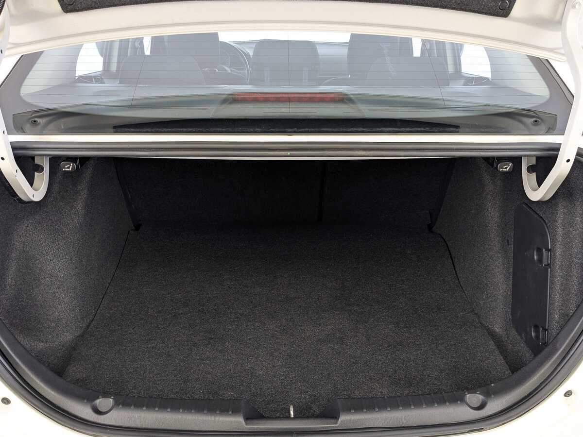 Mazda 3, 2014 Фото №10