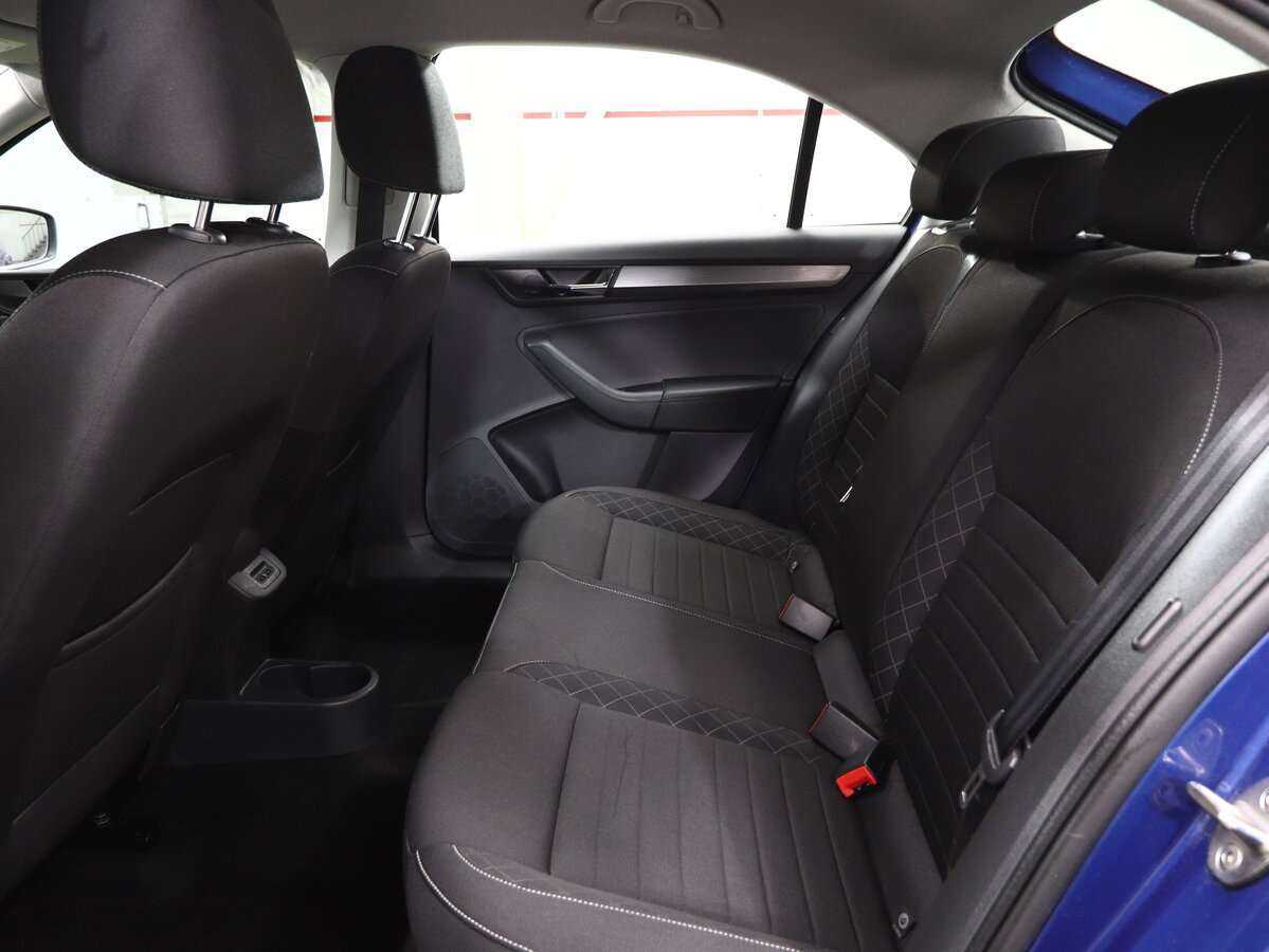 Skoda Rapid, 2018 Фото №11