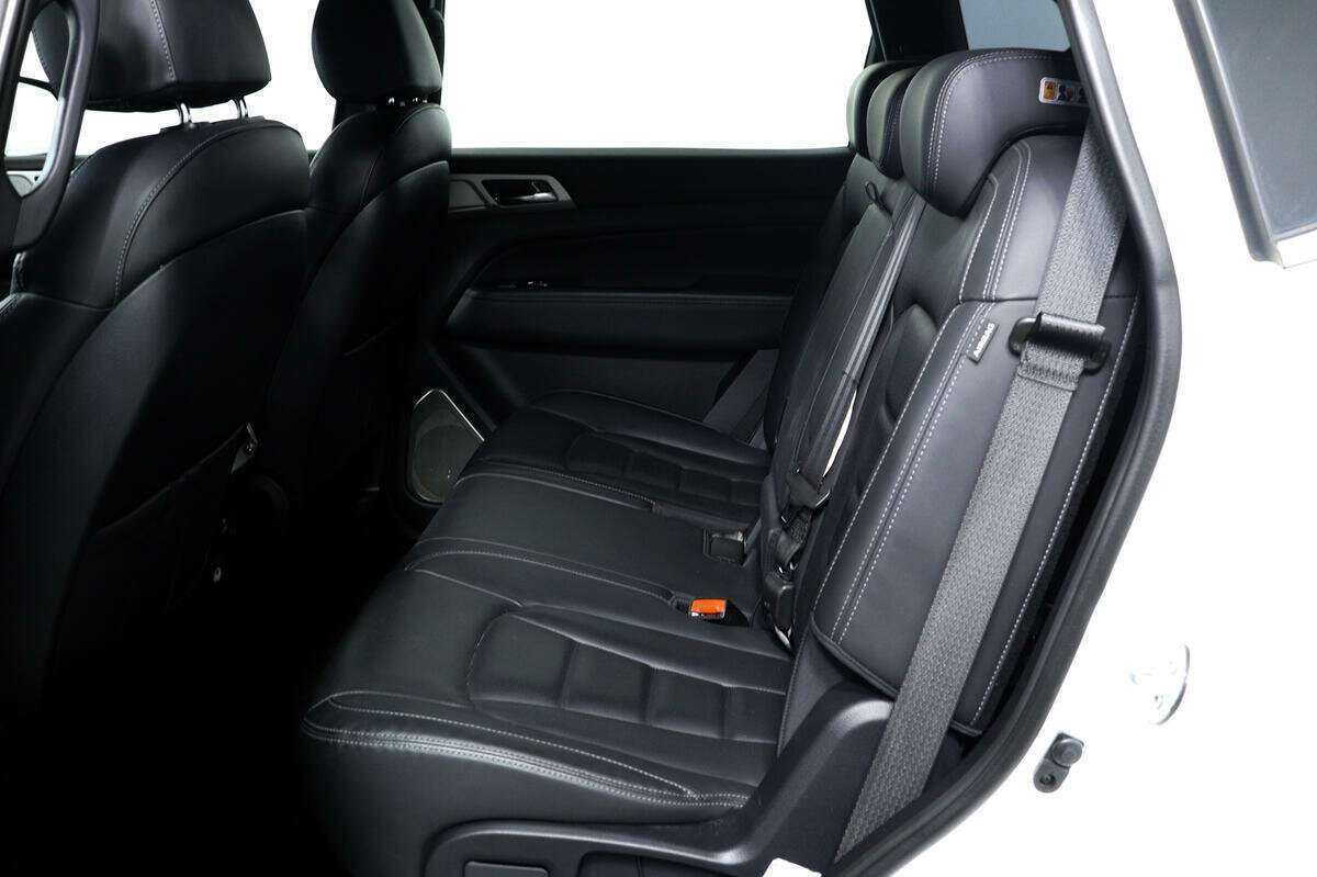 SsangYong Rexton, 2018 Фото №12