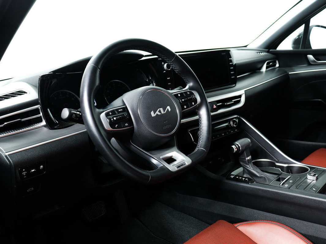 Kia K5, 2022 Фото №13