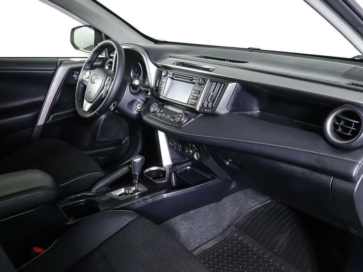 Toyota RAV4, 2016 Фото №7