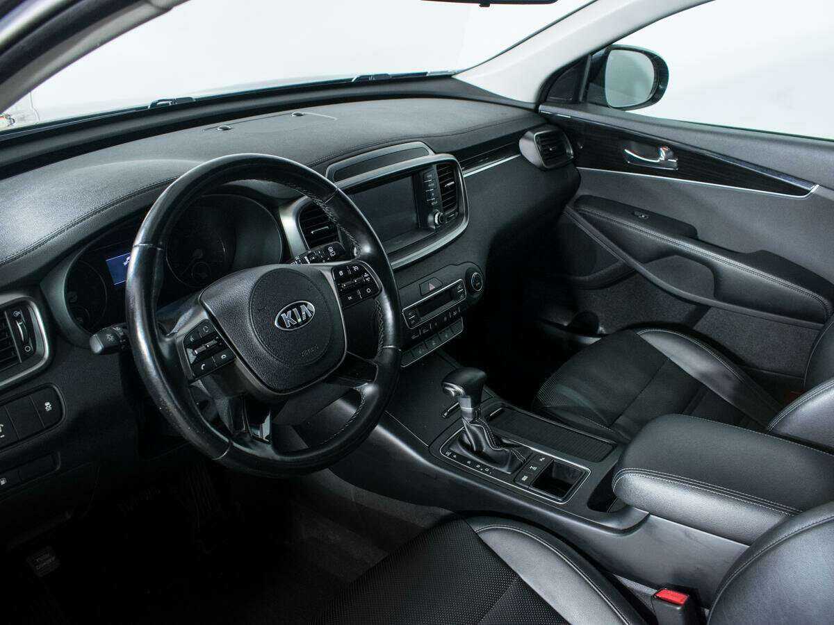 Kia Sorento, 2019 Фото №13
