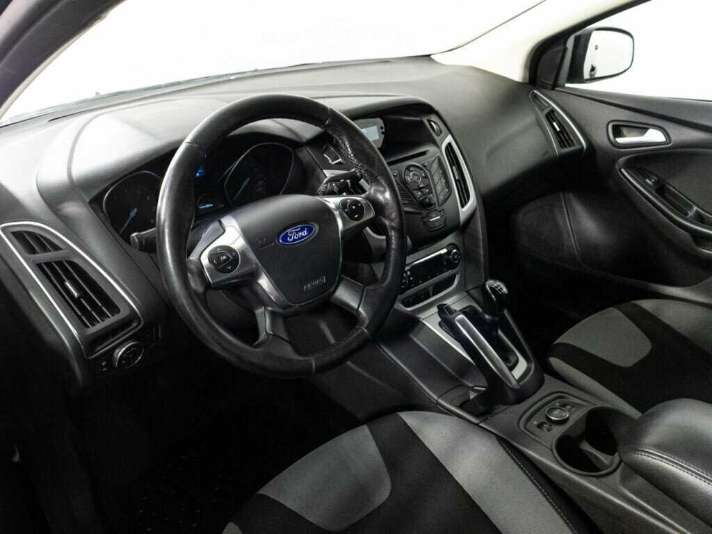 Ford Focus, 2013 Фото №11