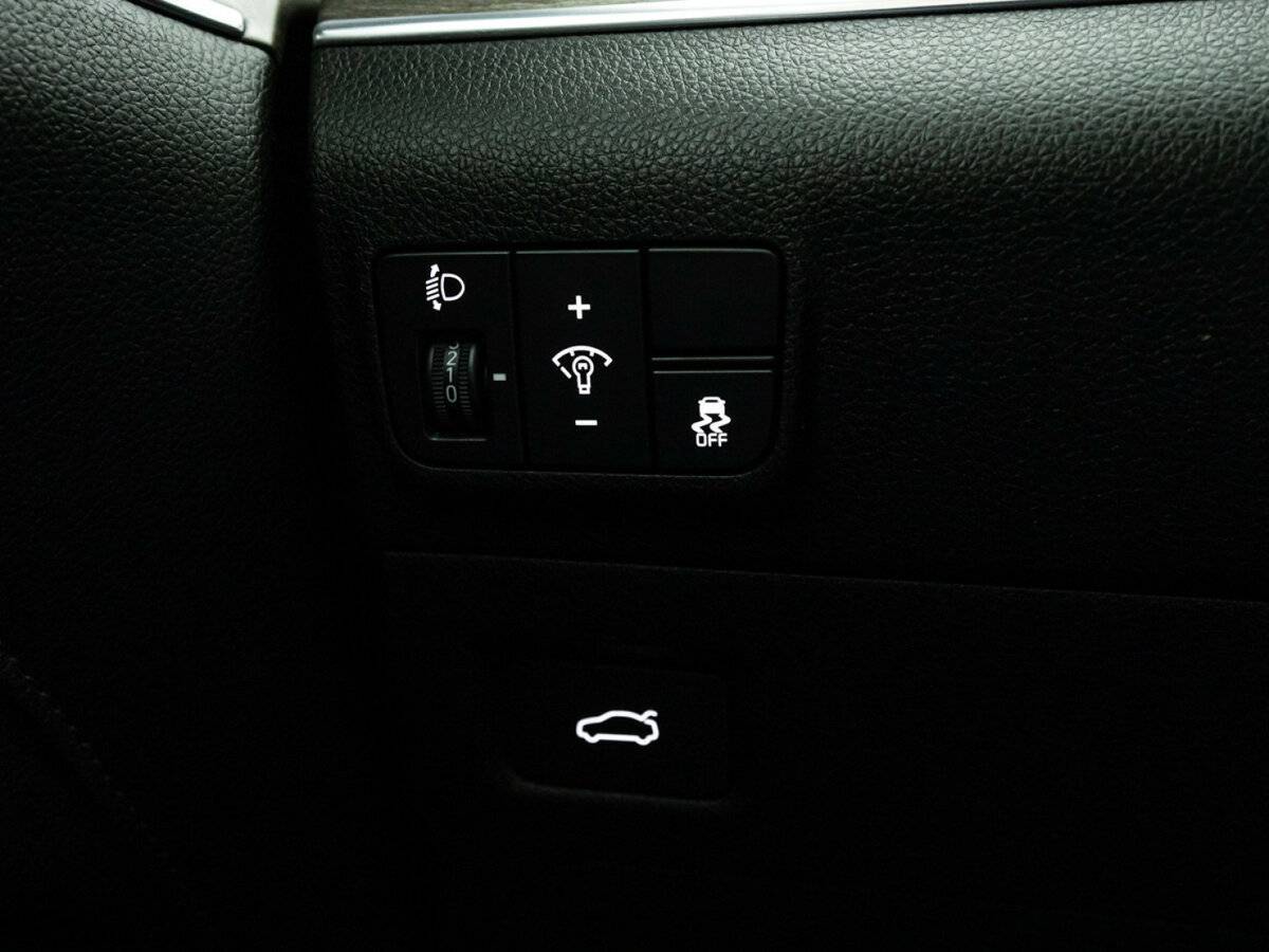 Kia K5, 2020 Фото №23