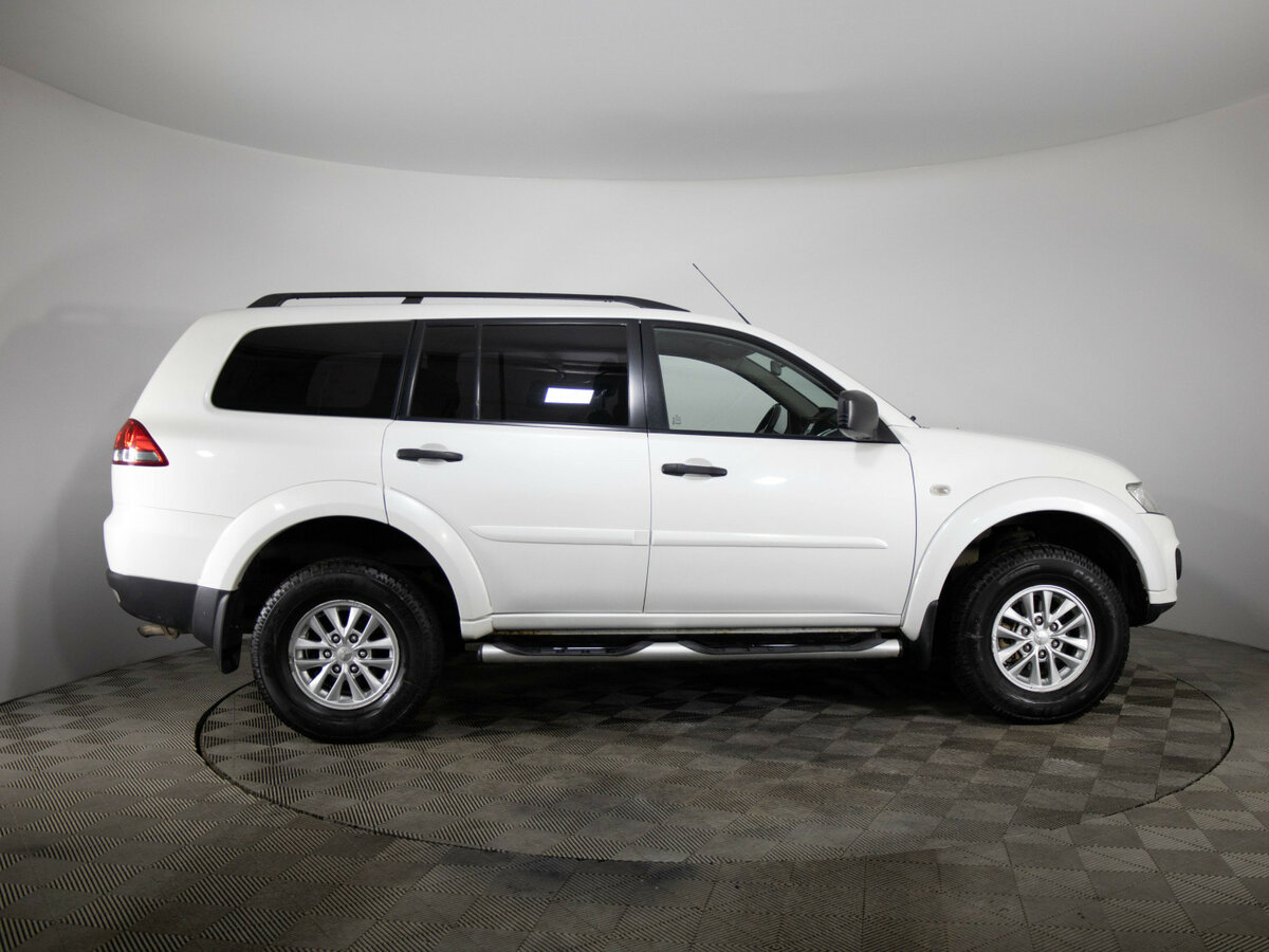 Mitsubishi Pajero Sport II Рестайлинг, 2014 Фото №4