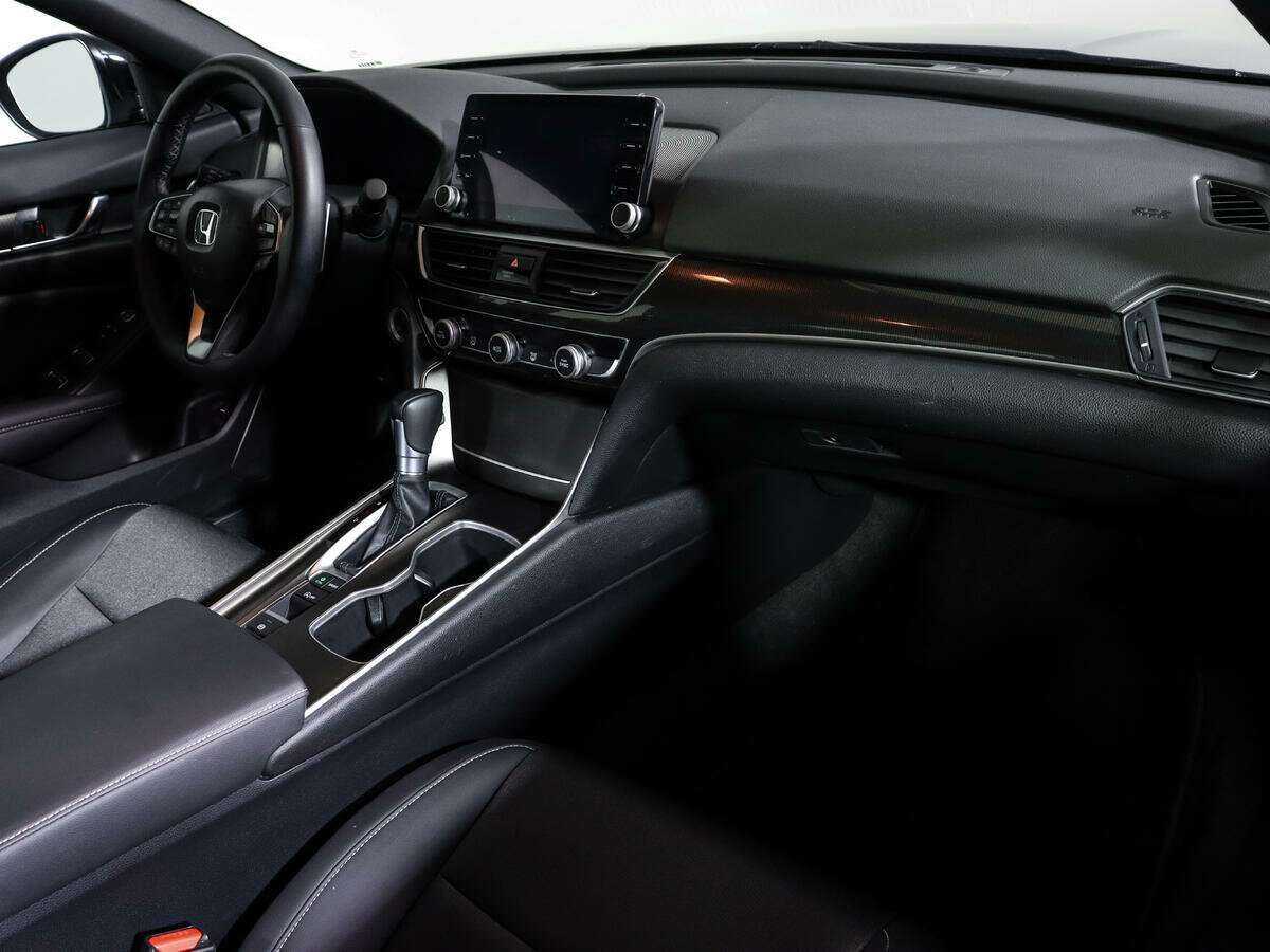 Honda Accord, 2022 Фото №7
