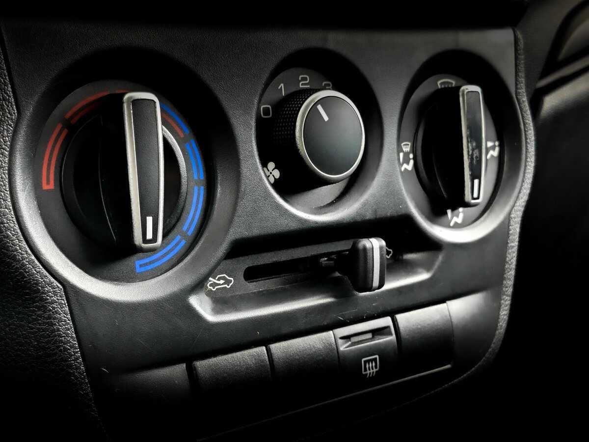 Lada (ВАЗ) Granta, 2018 Фото №21