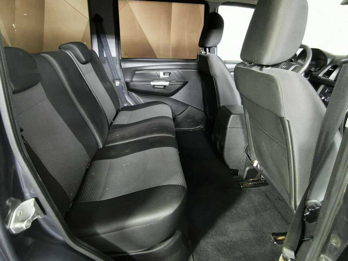 УАЗ Patriot, 2016 Фото №11