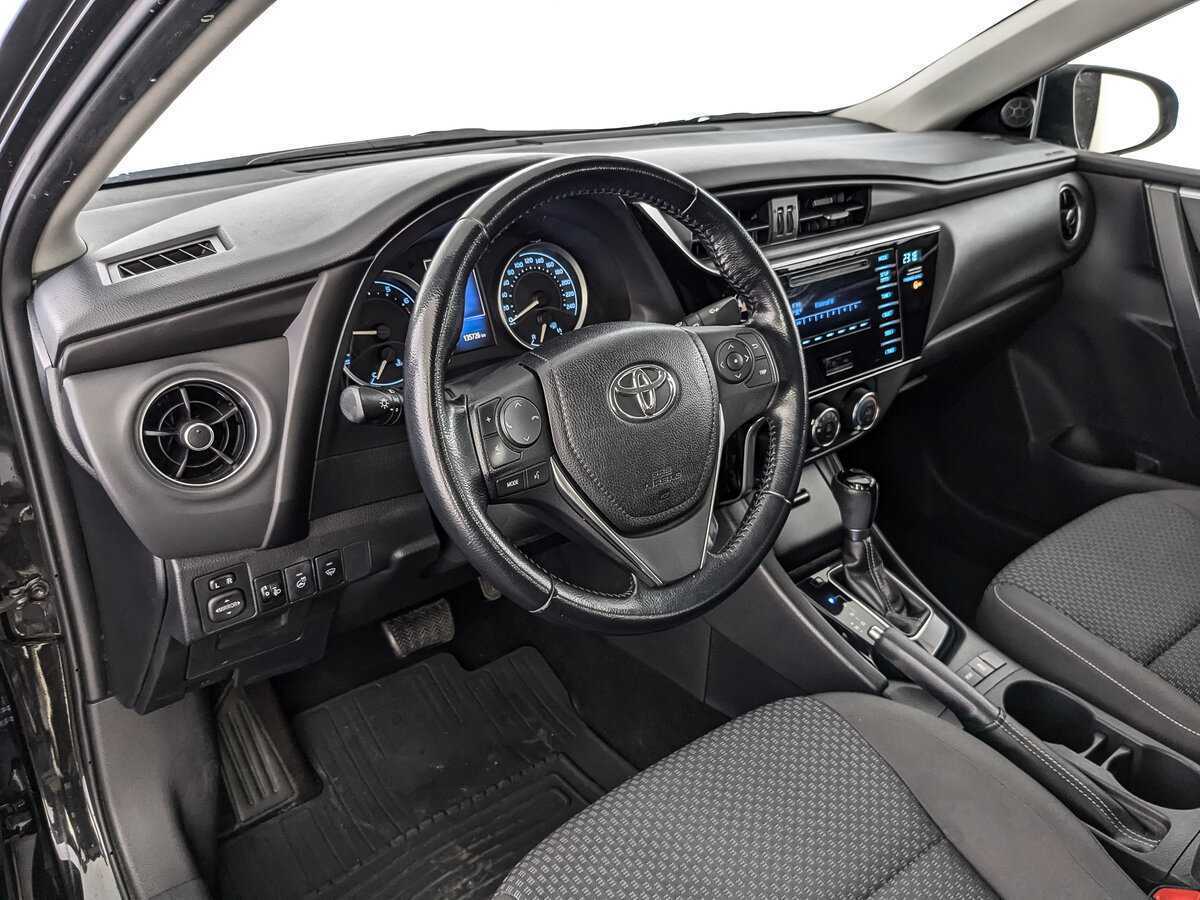 Toyota Corolla, 2017 Фото №11