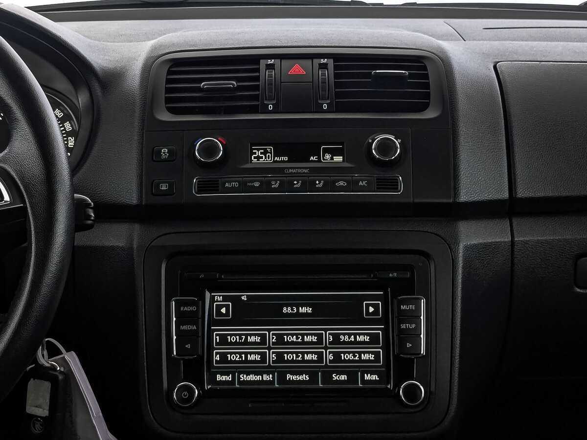 Skoda Fabia, 2013 Фото №17