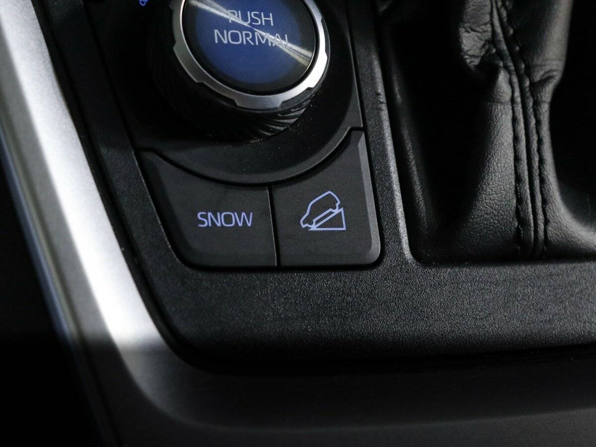 Toyota RAV4, 2020 Фото №20