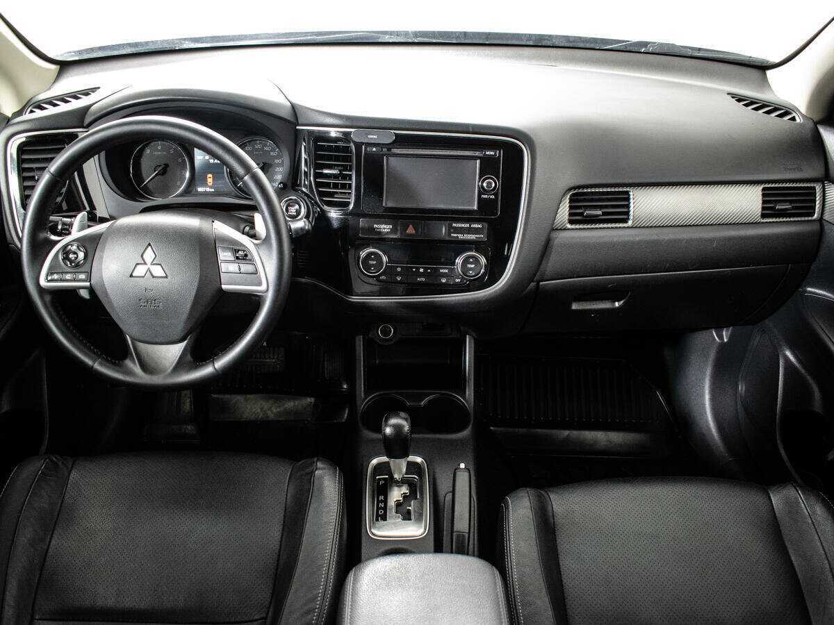 Mitsubishi Outlander, 2013 Фото №11