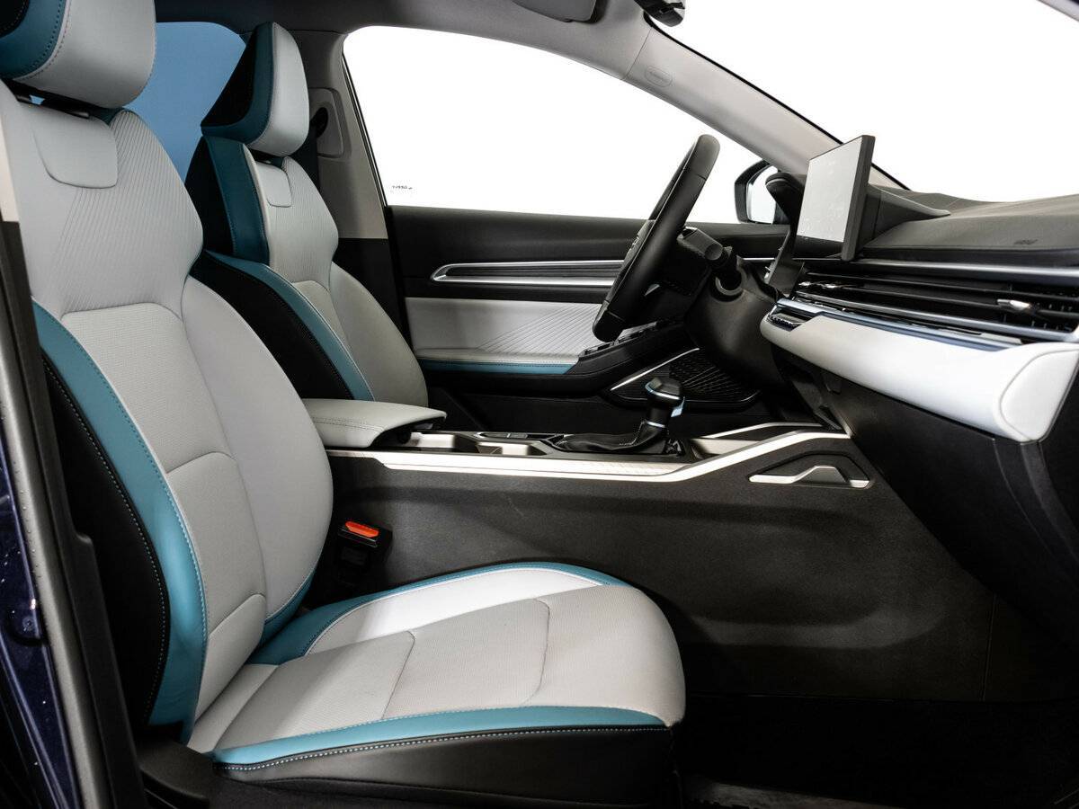 Geely Emgrand, 2023 Фото №11