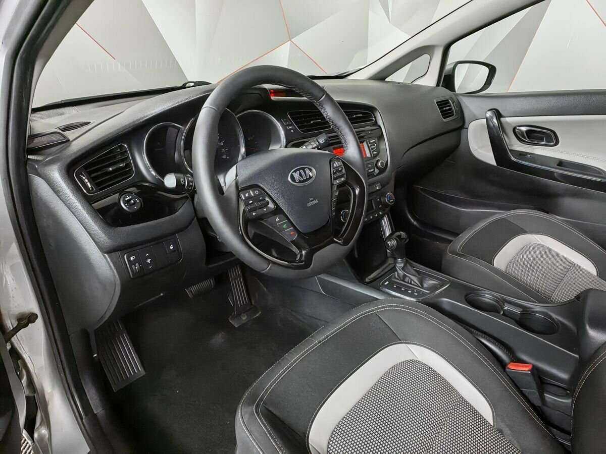 Kia Ceed, 2015 Фото №13