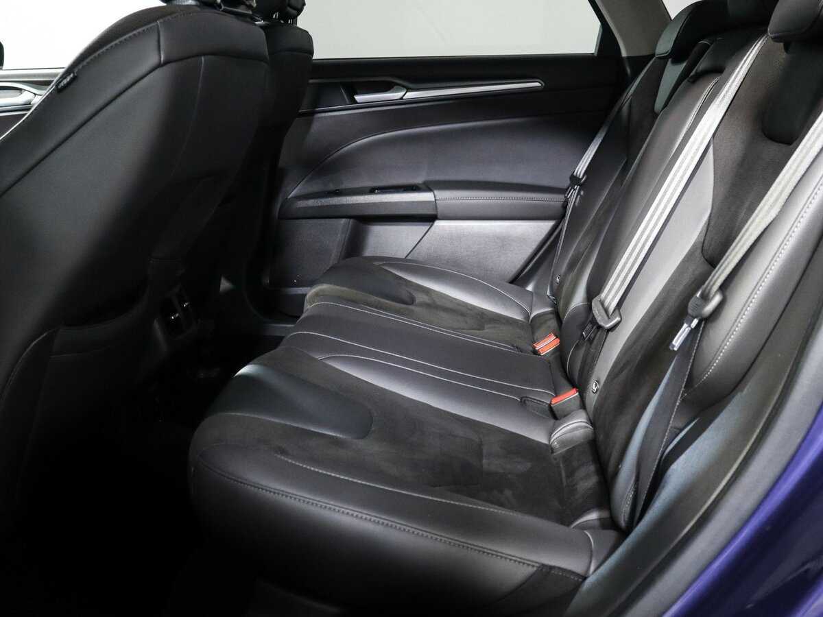 Ford Mondeo, 2018 Фото №10