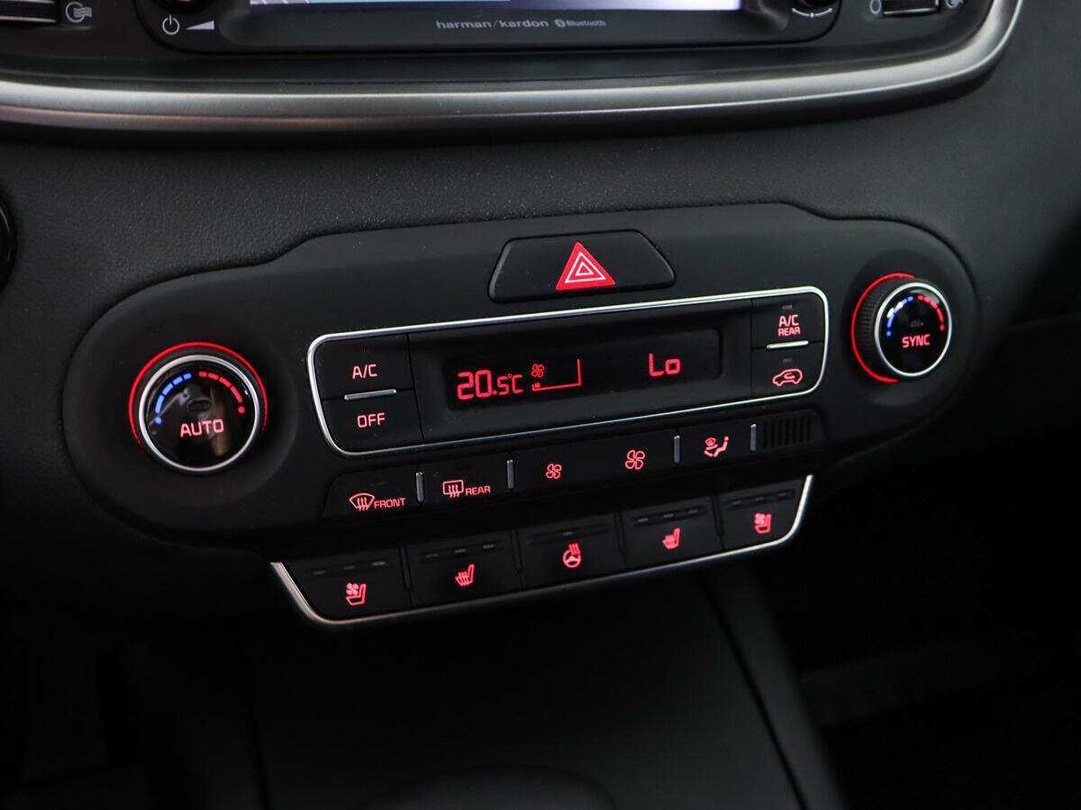 Kia Sorento, 2018 Фото №26