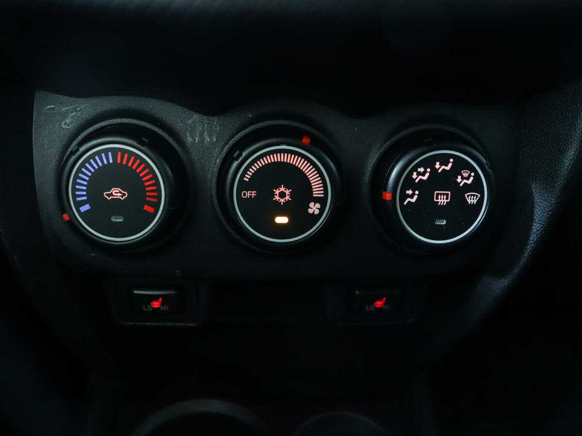 Mitsubishi ASX, 2014 Фото №15