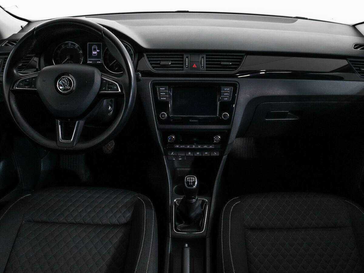Skoda Rapid, 2017 Фото №9