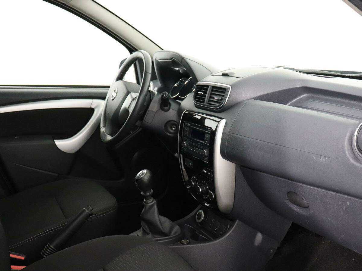 Nissan Terrano, 2016 Фото №7