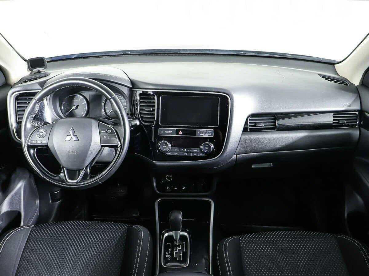 Mitsubishi Outlander, 2019 Фото №11