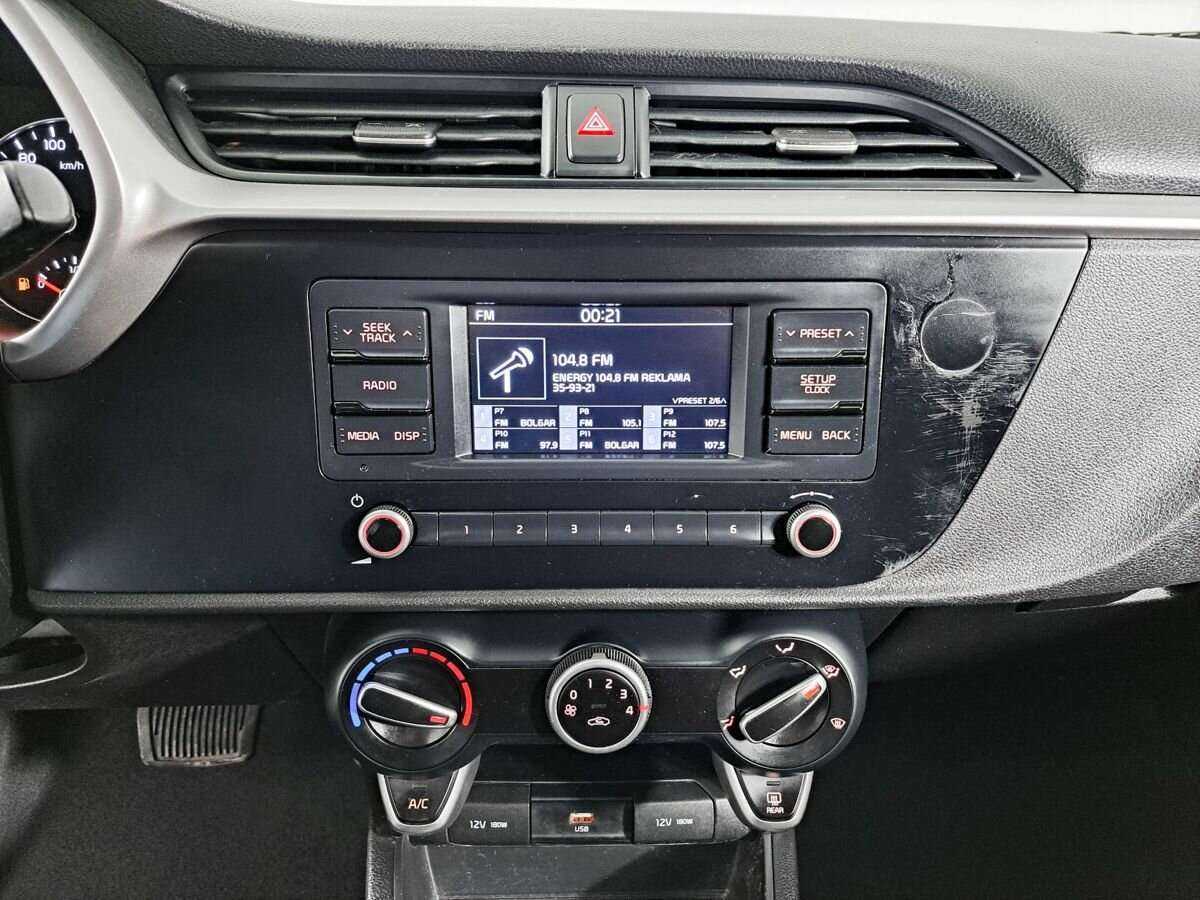 Kia Rio, 2021 Фото №12