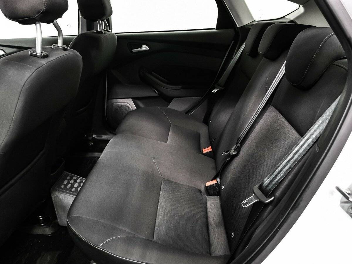 Ford Focus, 2018 Фото №12