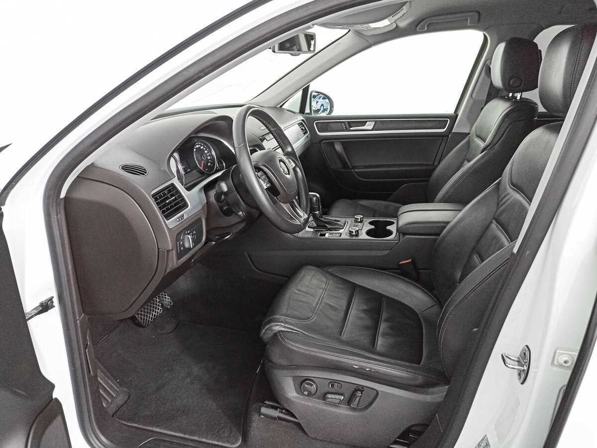 Volkswagen Touareg, 2013 Фото №14