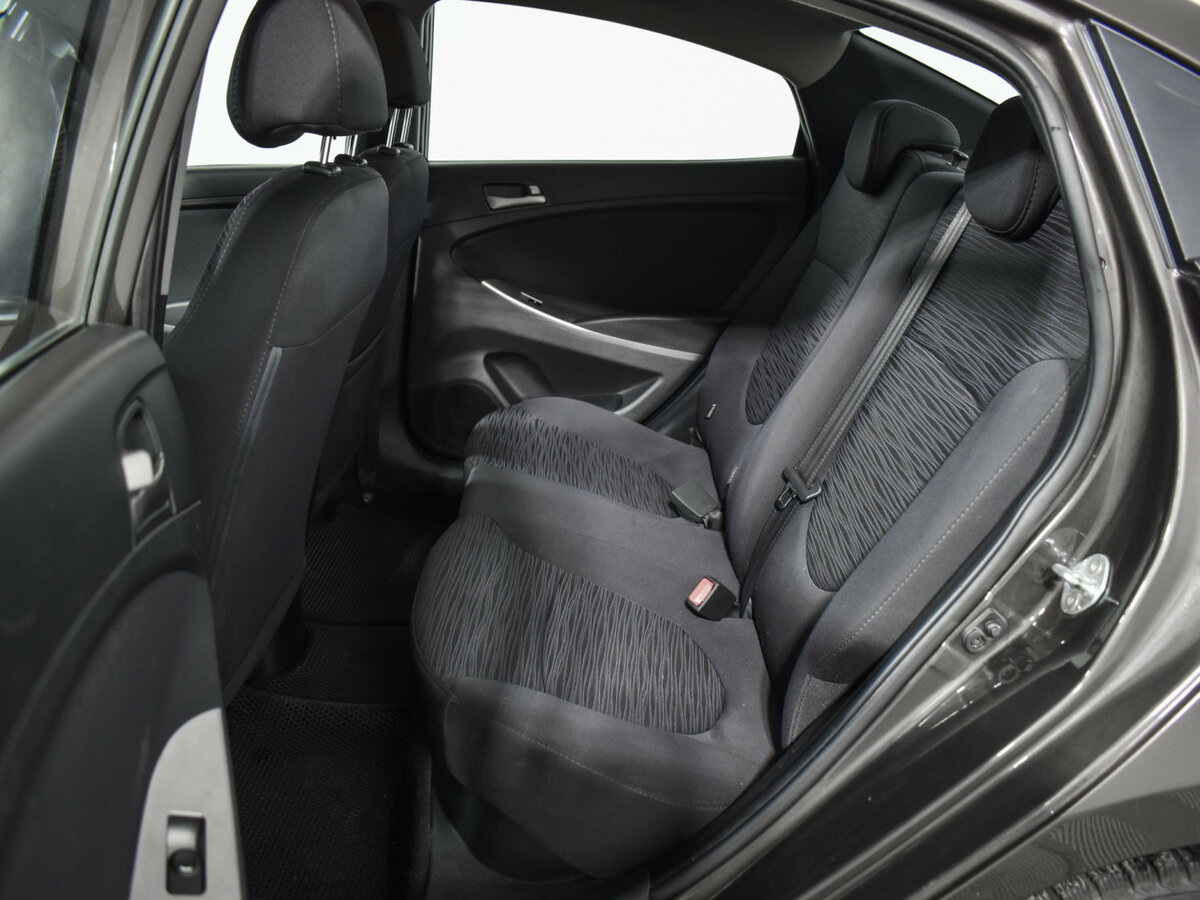 Hyundai Solaris I Рестайлинг, 2016 Фото №11