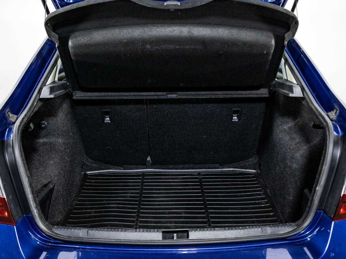 Skoda Rapid, 2017 Фото №16