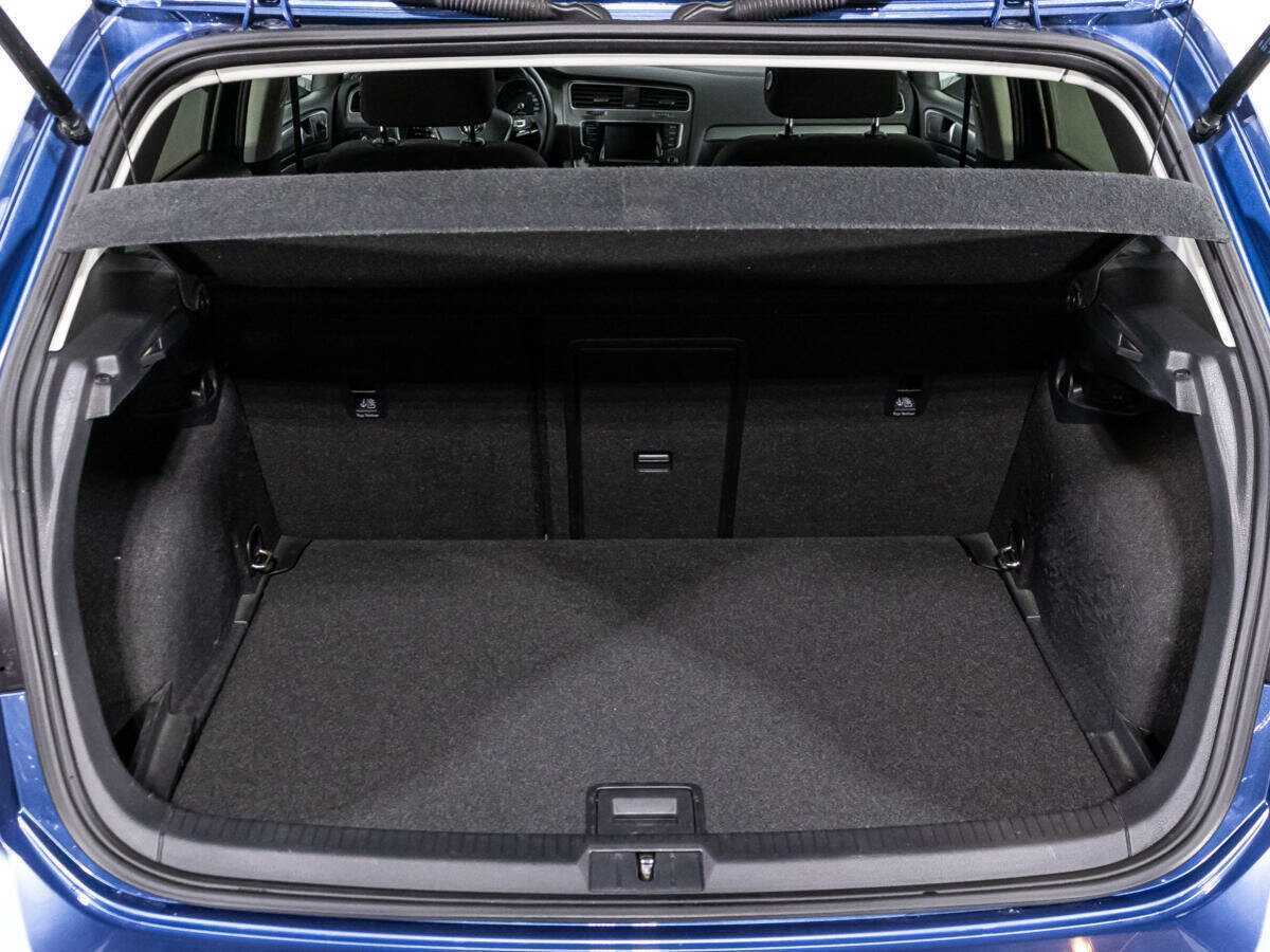 Volkswagen Golf, 2012 Фото №15