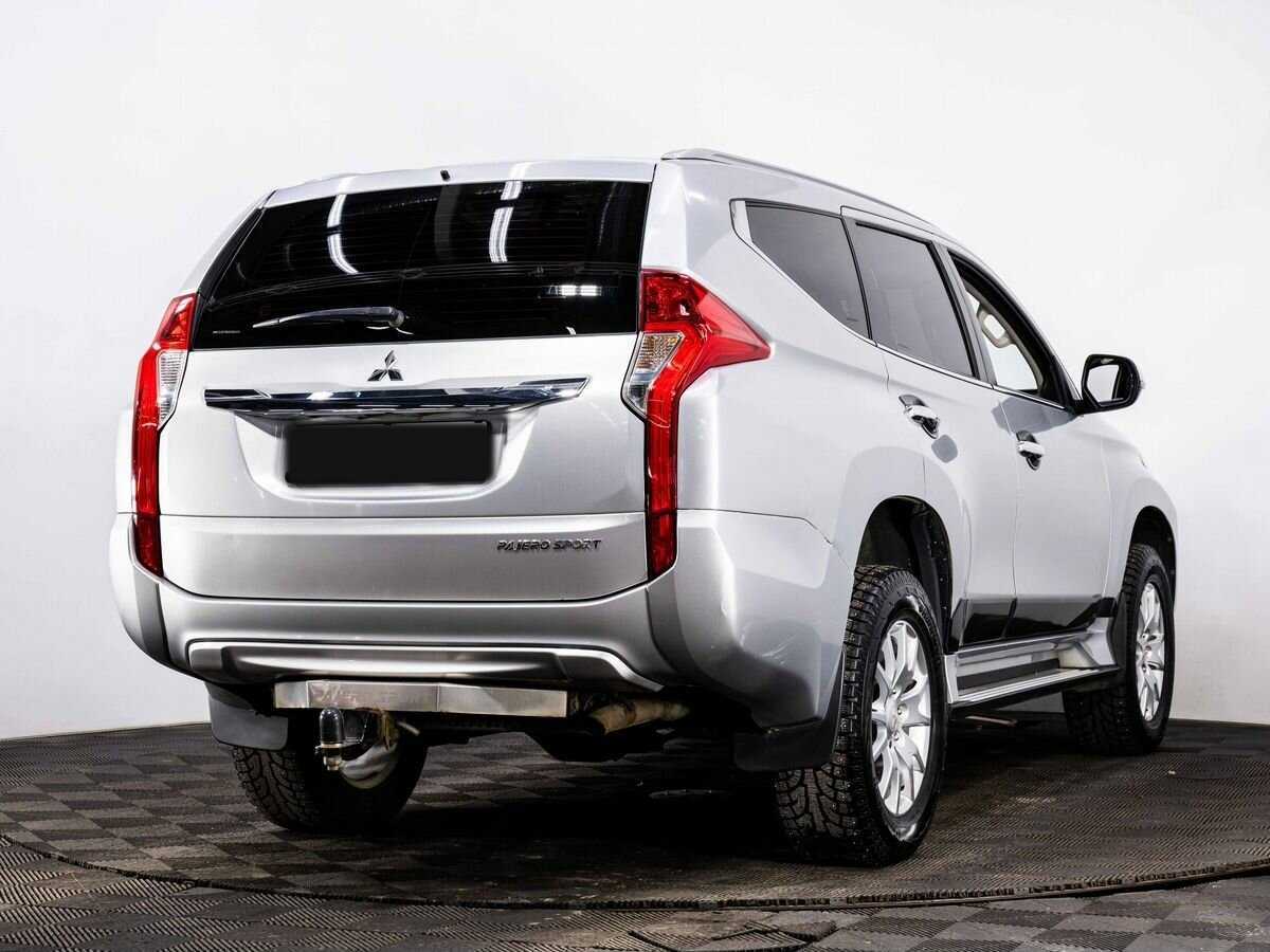 Mitsubishi Pajero Sport, 2017 Фото №6
