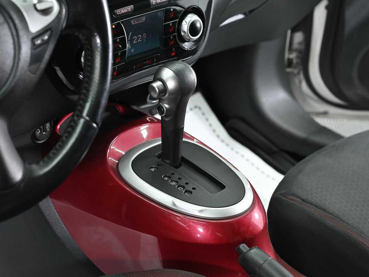 Nissan Juke, 2012 Фото №14