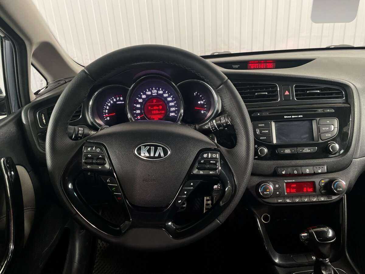 Kia Ceed, 2013 Фото №10