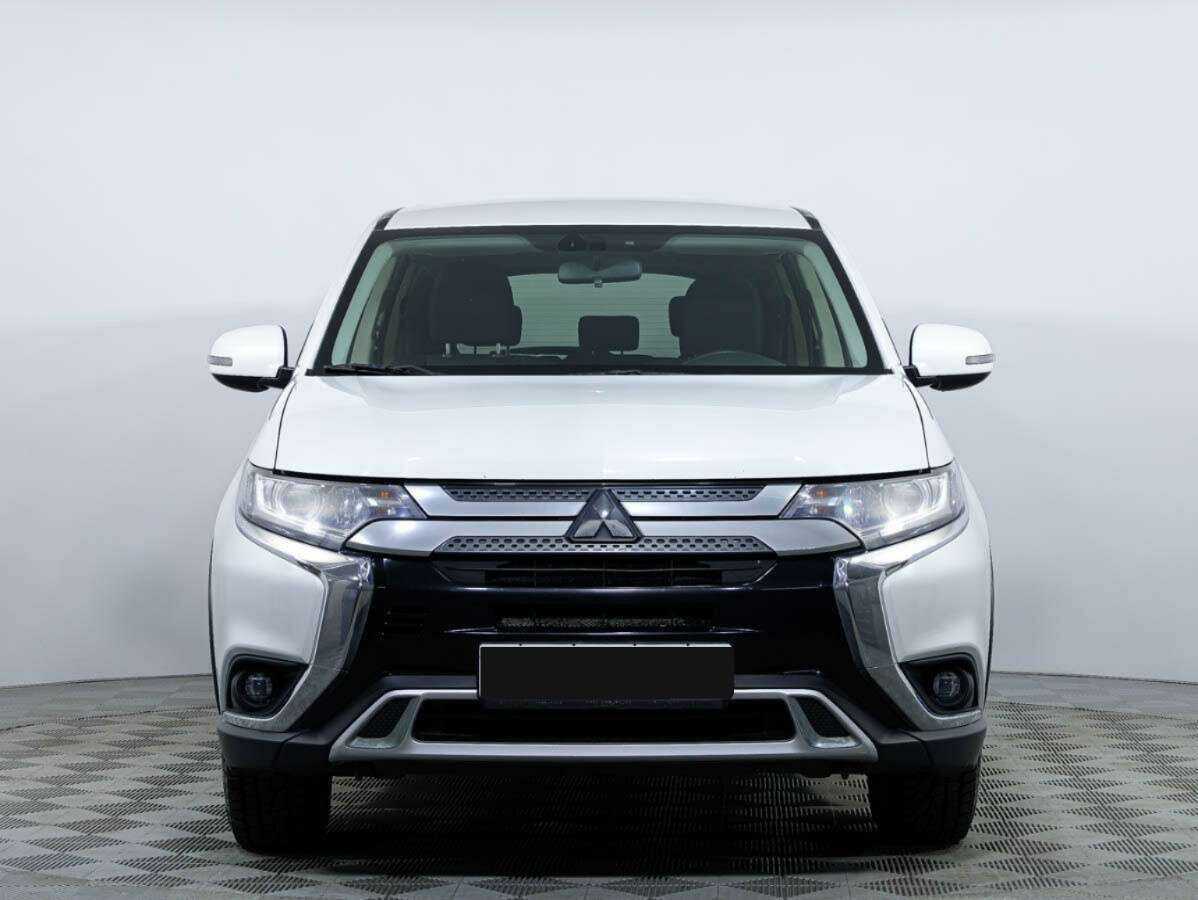 Mitsubishi Outlander, 2018 Фото №2