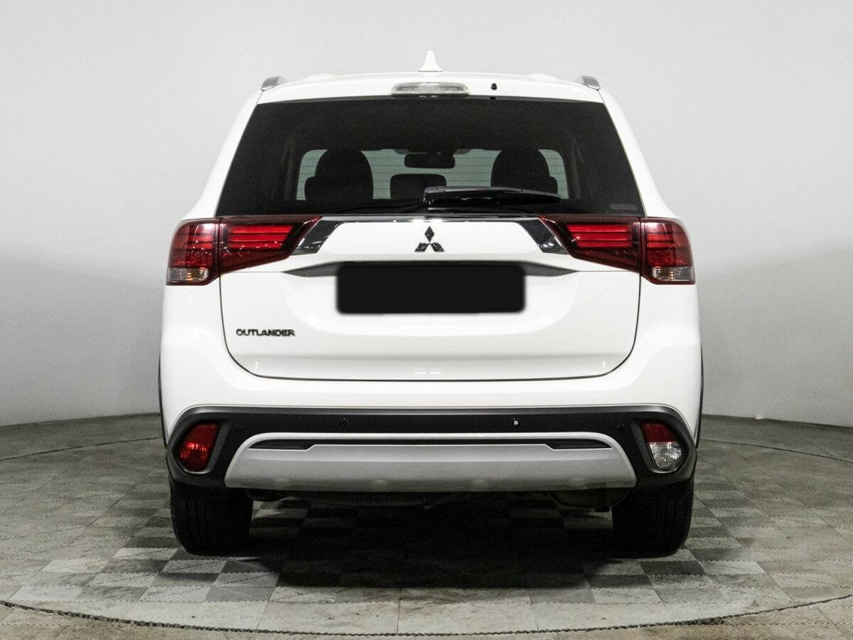 Mitsubishi Outlander, 2020 Фото №6