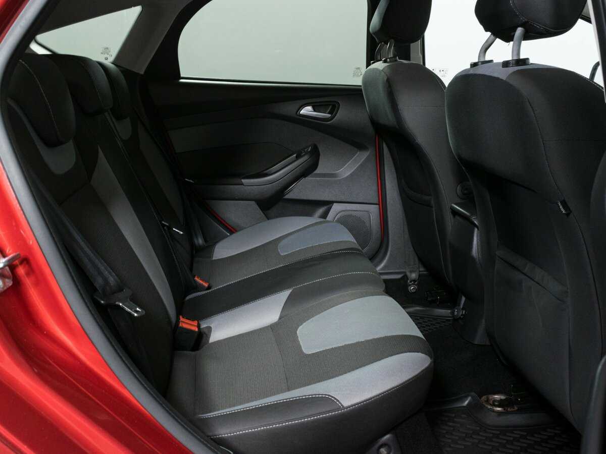 Ford Focus, 2012 Фото №10