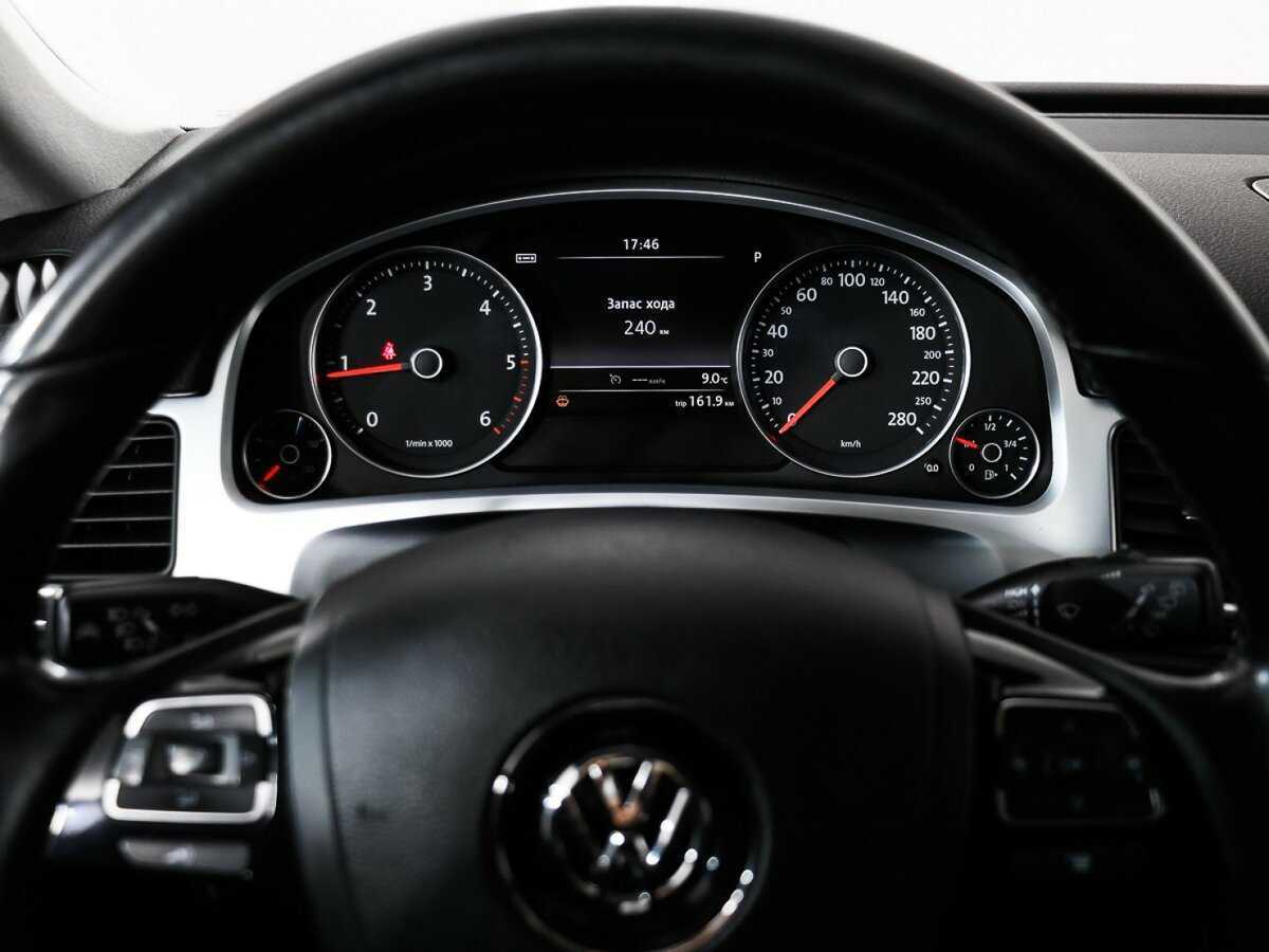 Volkswagen Touareg, 2012 Фото №19