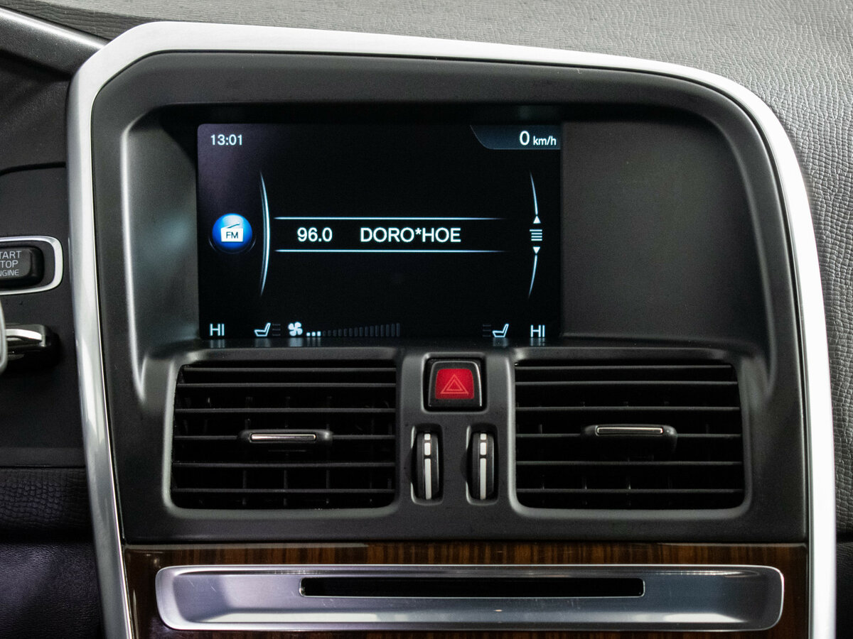 Volvo XC60 I Рестайлинг, 2015 Фото №13