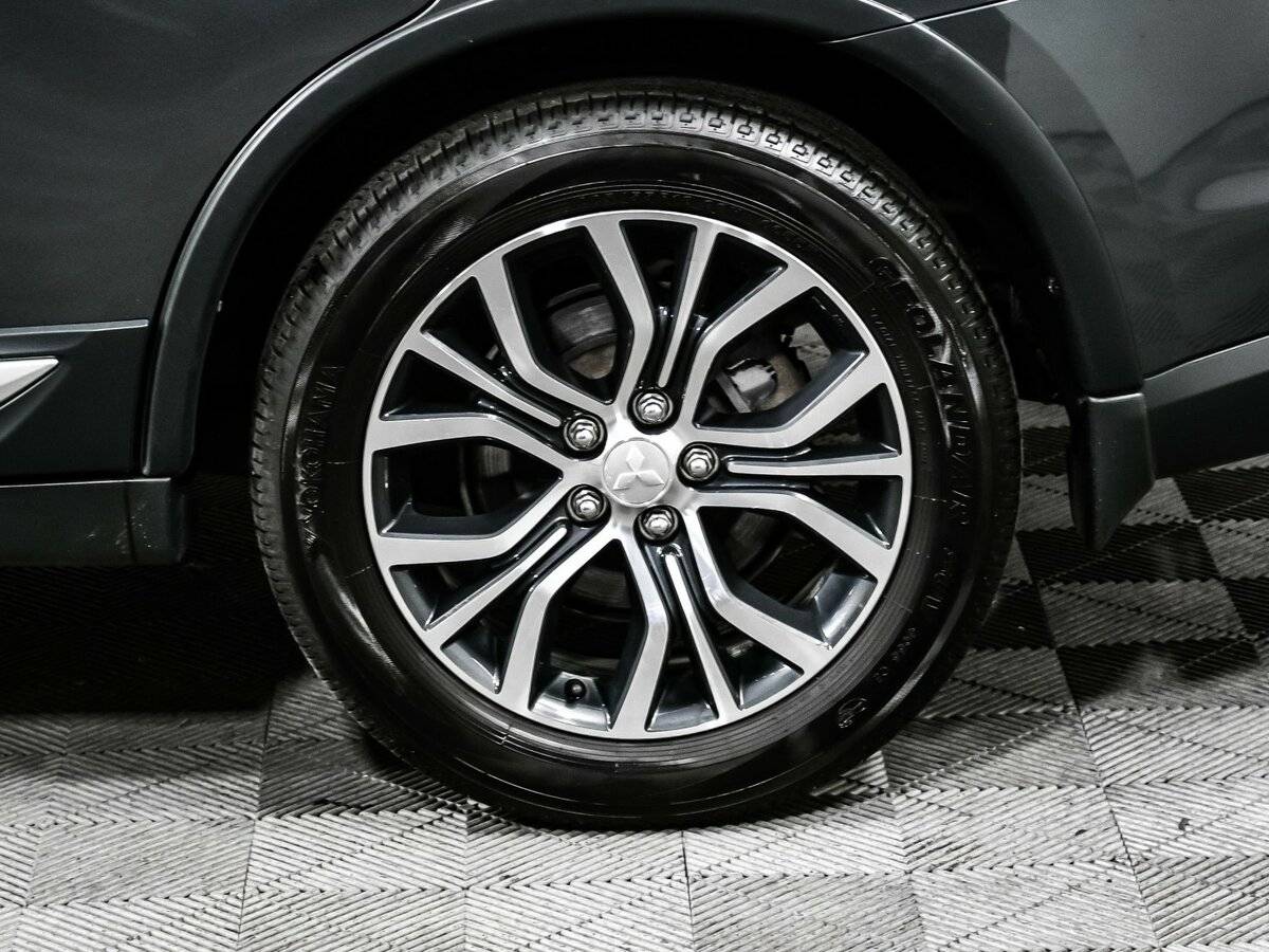 Mitsubishi Outlander, 2018 Фото №14