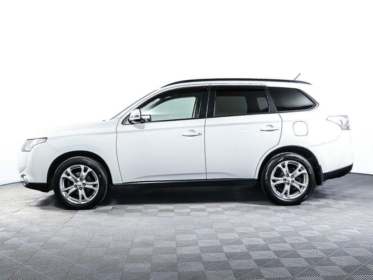 Mitsubishi Outlander, 2013 Фото №8