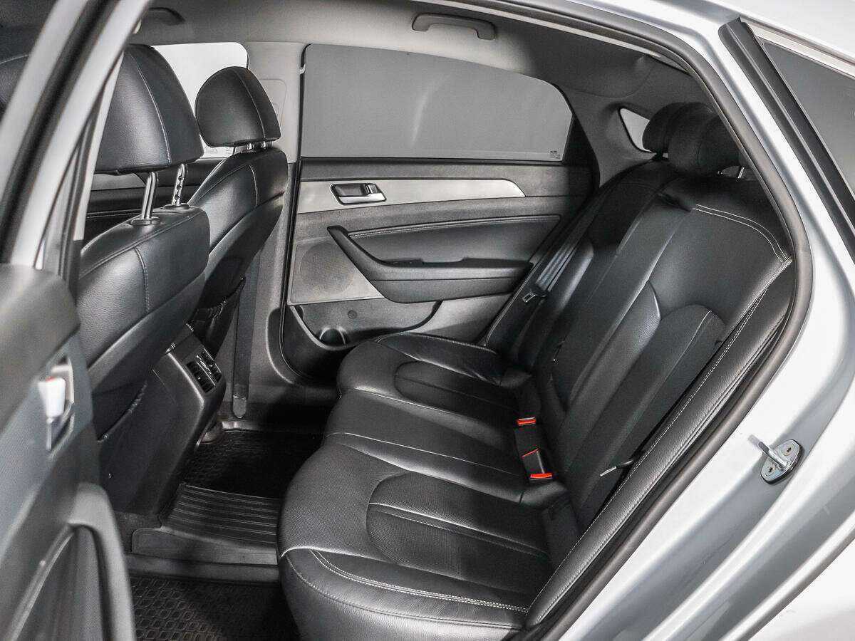 Hyundai Sonata, 2019 Фото №12