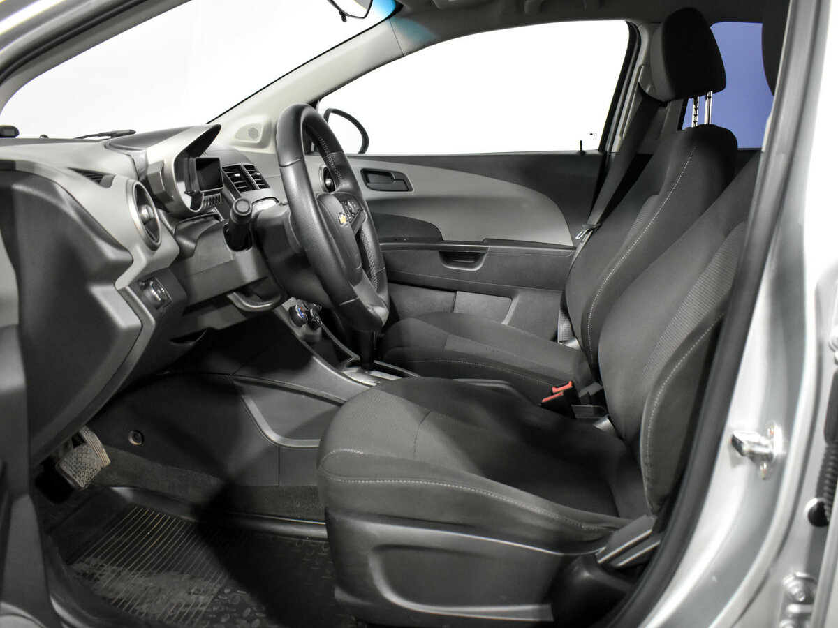 Chevrolet Aveo II, 2014 Фото №10