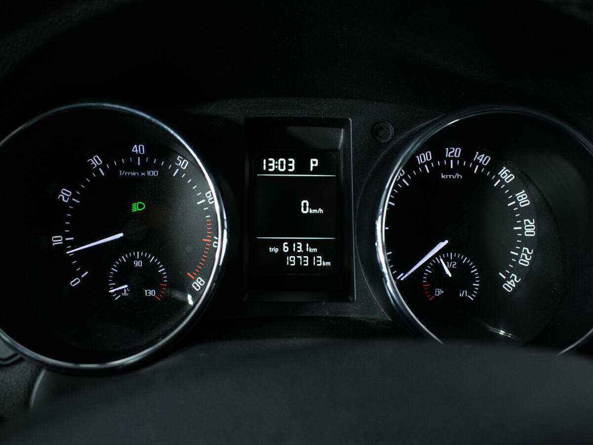 Skoda Yeti, 2012 Фото №11