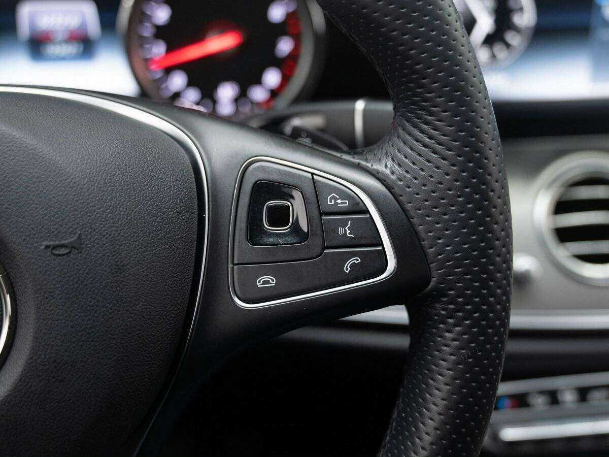 Mercedes-Benz E-Класс 200, 2017 Фото №26