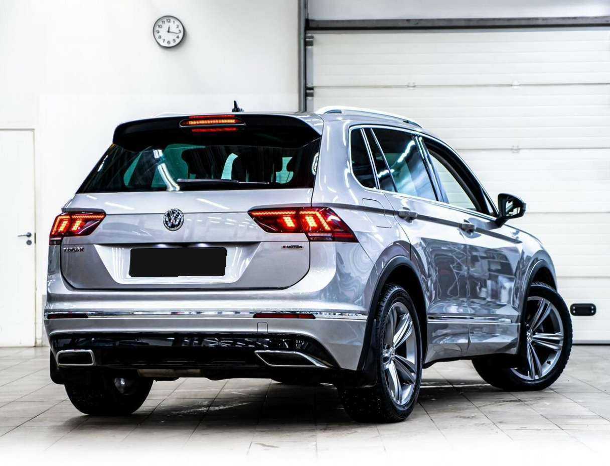 Volkswagen Tiguan, 2019 - 71 175 км. | Фото №3