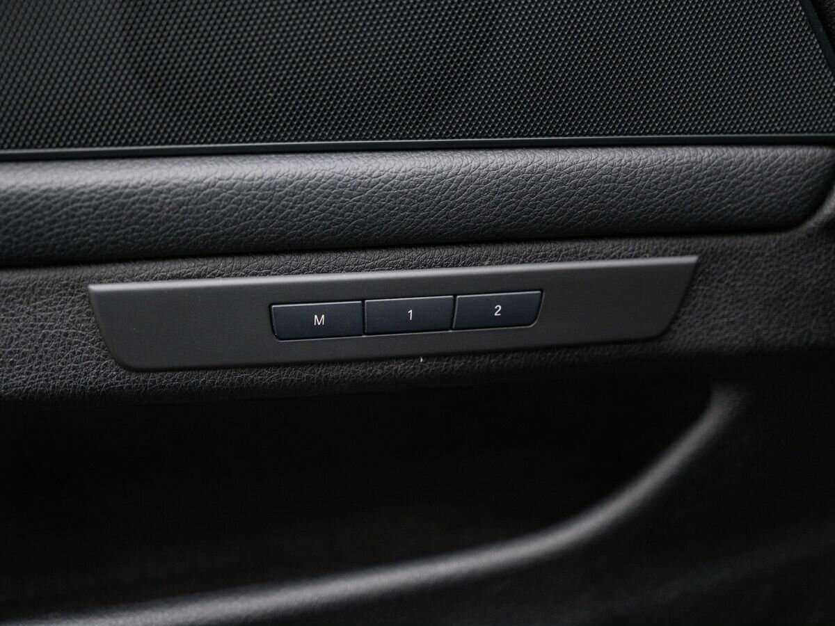 BMW 5 серии 528i xDrive, 2013 Фото №12