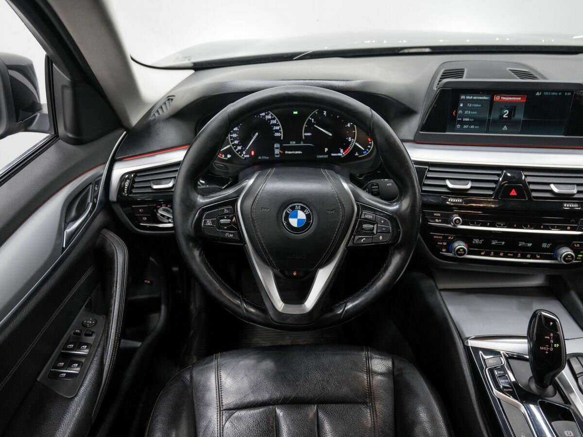 BMW 5 серии 520d, 2018 Фото №13