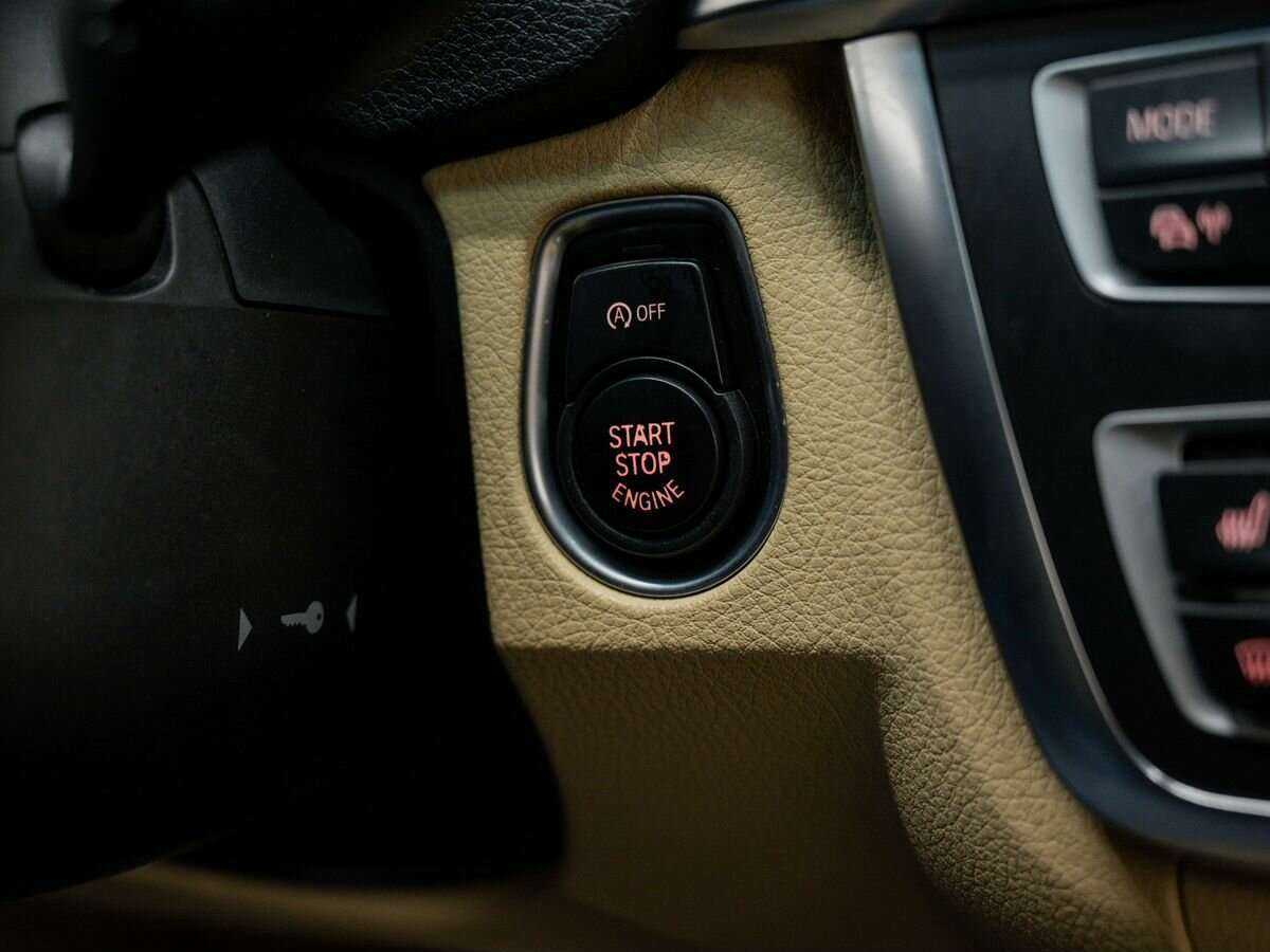 BMW 3 серии 328i, 2012 Фото №17