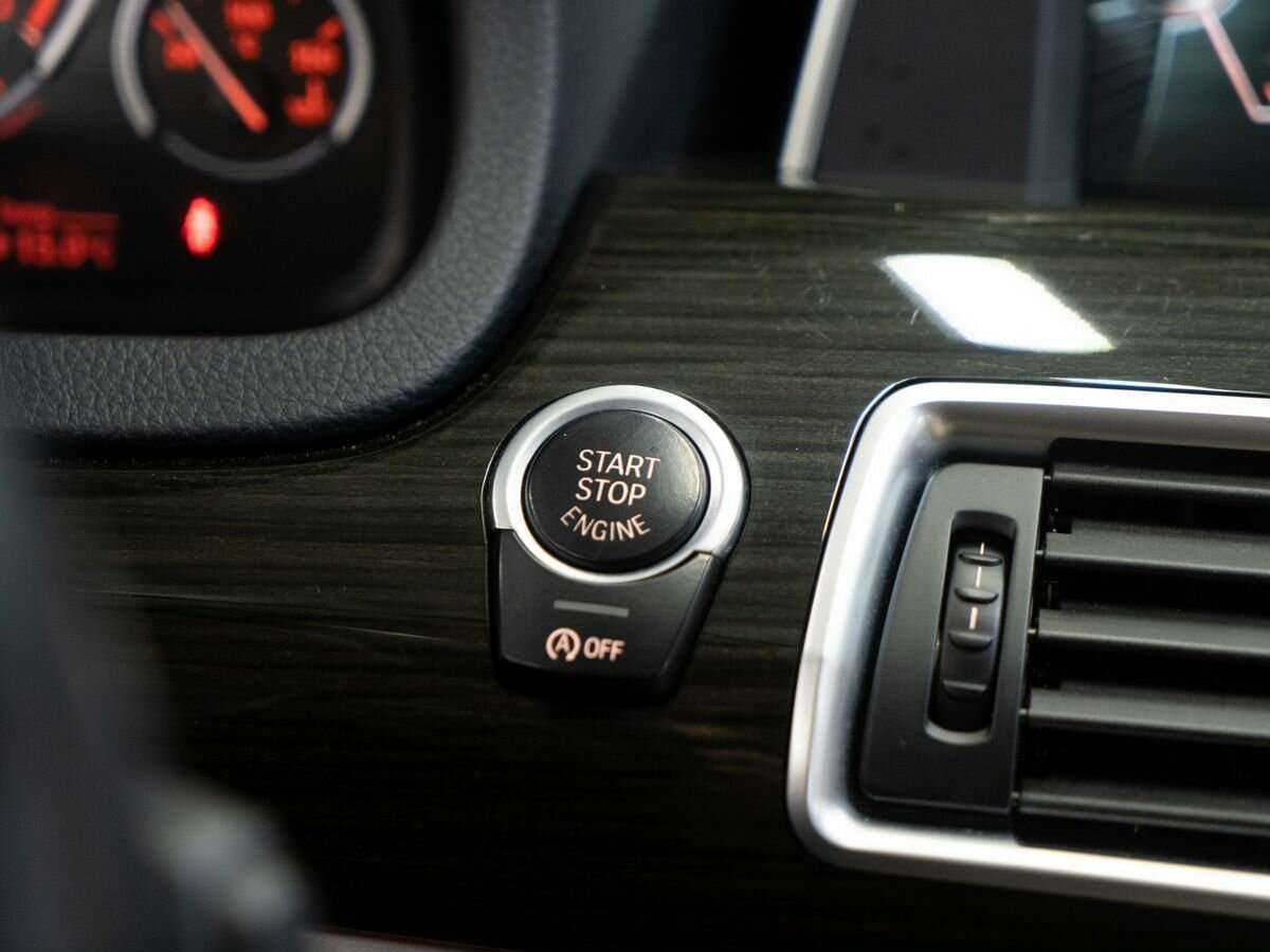 BMW 5 серии Gran Turismo 530d xDrive, 2014 Фото №12