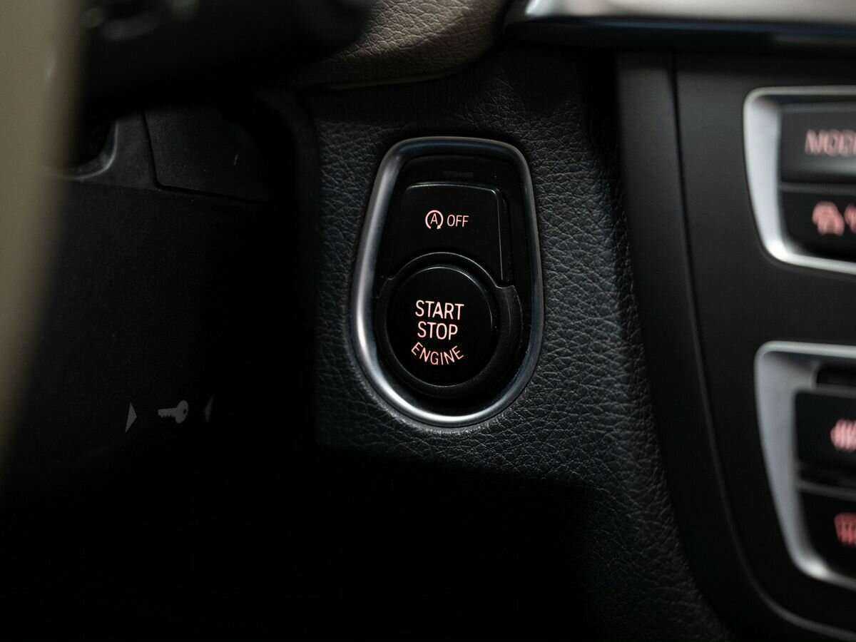 BMW 3 серии 320d, 2012 Фото №18